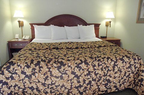 Hotel Memphis-university Of By Ihg 3*