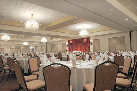 Hotel Memphis-university Of By Ihg